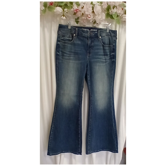 Torrid Blue Super Flare Leg Vintage Stretchin Jeans Size 12R - Picture 2 of 5